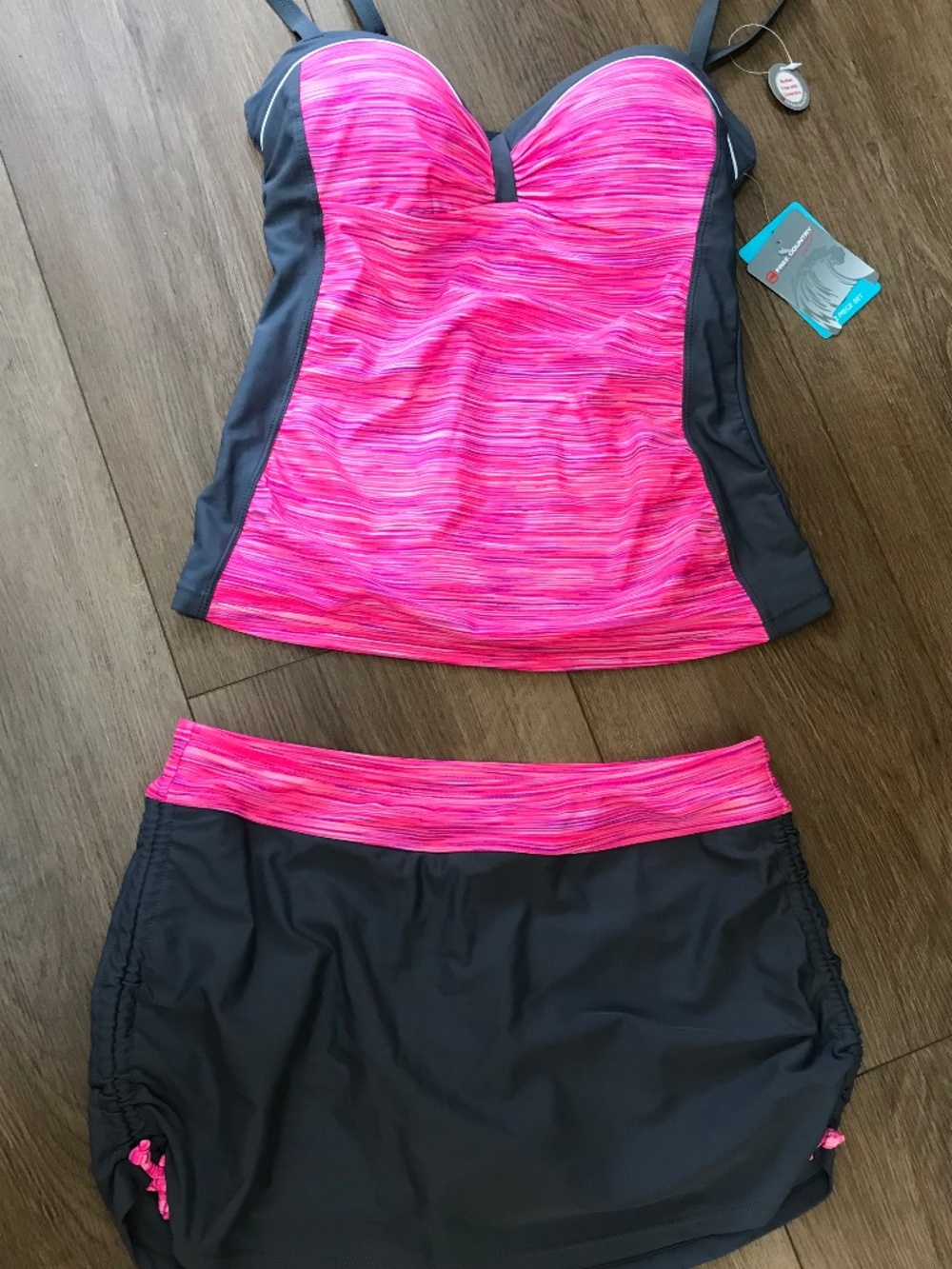 FREE COUNTRY SWIMMING SUIT